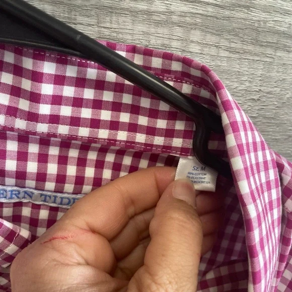 New southern tide button up shirt sz medium - Picture 3 of 4